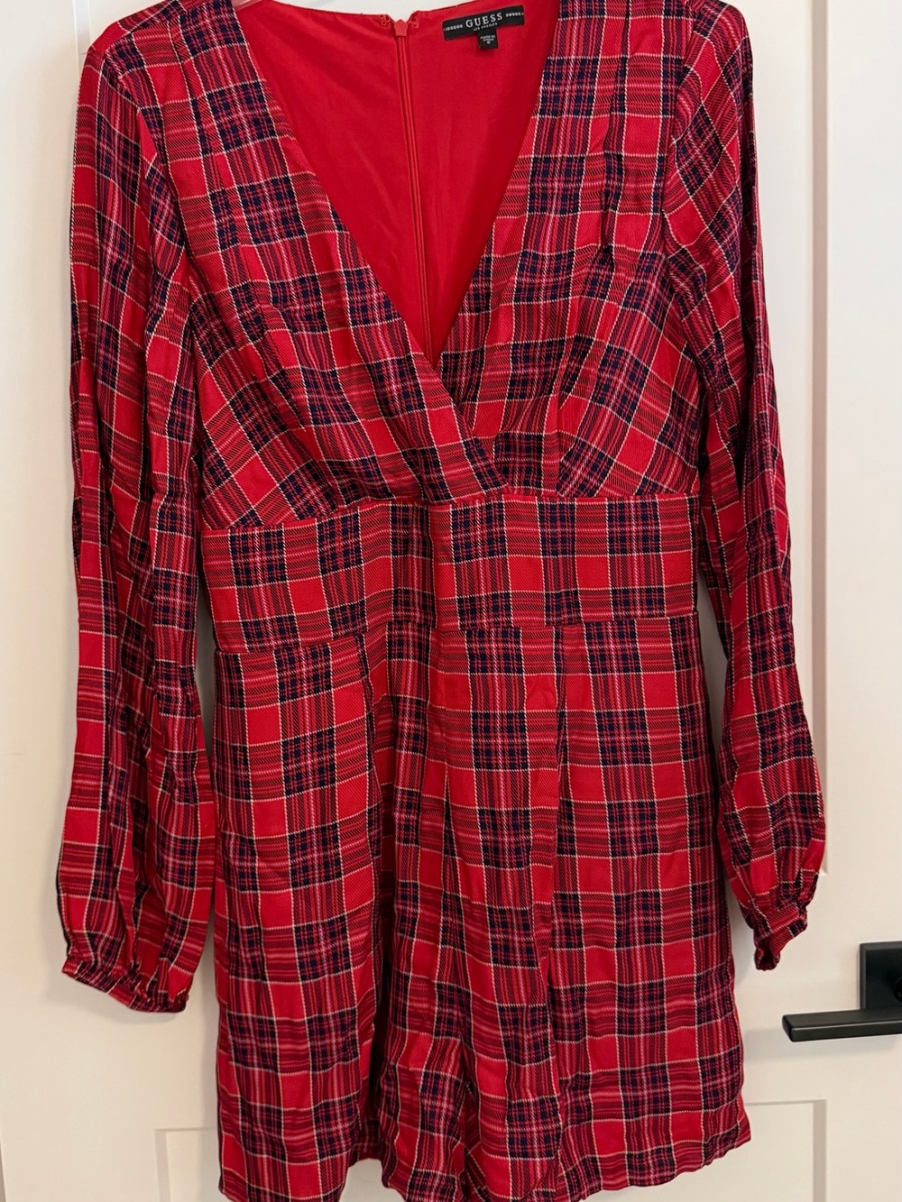 GUESS Red Plaid V-Neck Long Sleeve Women’s Romper